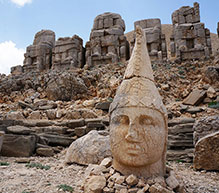 Mount Nemrut-Gobeklitepe-Diyarbakir-Mardin Tour